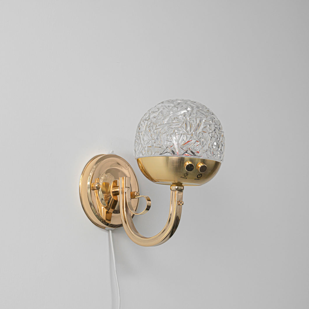 Yequandec USB Cable Touch Switch Hook Type Dimmable Wall Sconce Flow Rotating Light Luxury Design Brass Crystal Lampshade